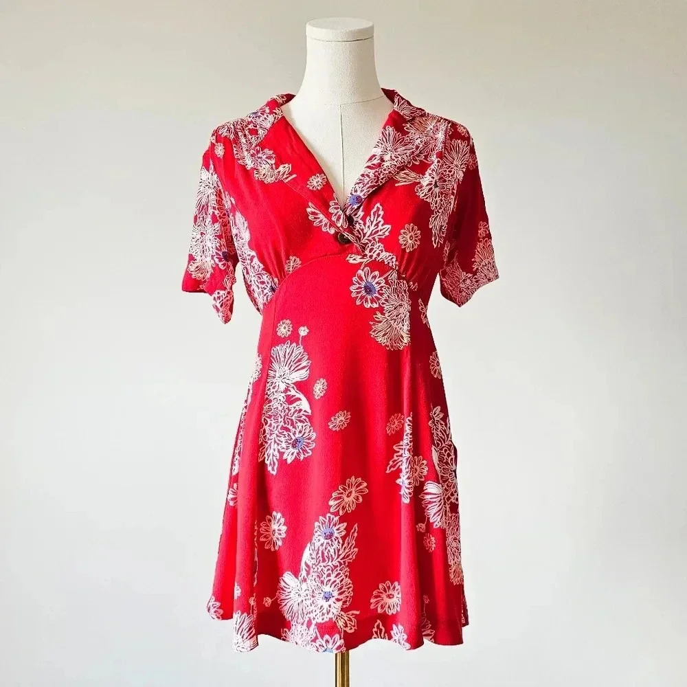 Free People Size XS Hawaiin printed v neck fit and Flare  viscose dress pocke…